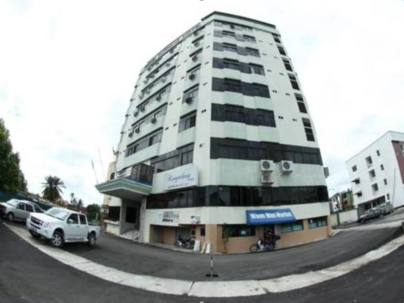 Grand Supreme Hotel Kuching Kültér fotó