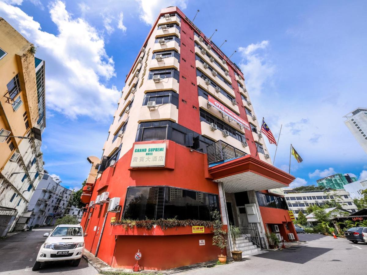 Grand Supreme Hotel Kuching Kültér fotó